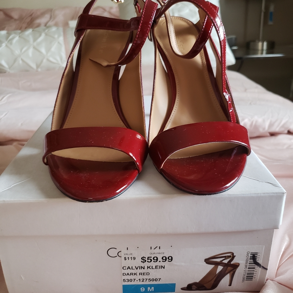 CALVIN KLEIN RED PATENT LEATHER HEELS